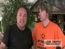tim toupet bei seinem rundgang durch die playa de palma und dem ballermann 6. hier erkl�rt er, wo man hinmuss, wenn man urlaub auf mallorca macht. wer bis jetzt noch keine lust auf mallorca hatte, wird sie nach dieser malle-tour garantiert bekommen.