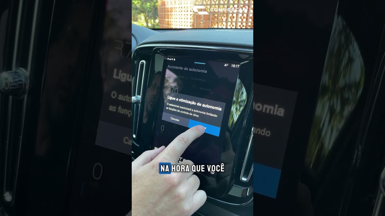Você sabia que o Volvo EC40 tem um assistente de autonomia?
