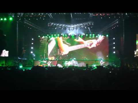 raiderski1 - On first day of Orion Festival at Atlantic City Metallica is giving the crowd a real rare treat: