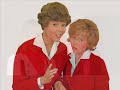 droppen dripp och droppen drapp, fr�n 1964, och lite istappar i all enkelhet. p� den �ldre bilden i klippet ser alice dotter titti lite v�l ung ut. den �r fr�n 1960. hon var lite �ldre n�r s�ngen kom ut.
droppen dripp och droppen drapp skrevs av m�ngsysslaren bertil almqvist som blev mest k�nd genom sina b�cker om 