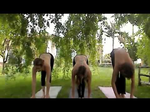 Yoga with Coco, Serra & Greg Long *Surf Yoga*