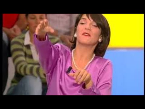 Florence Foresti - Anne-Sophie de la Coquillette : La vie de château - On a tout essayé