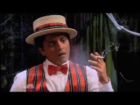 Bruno Mars ? Funny Moments =)