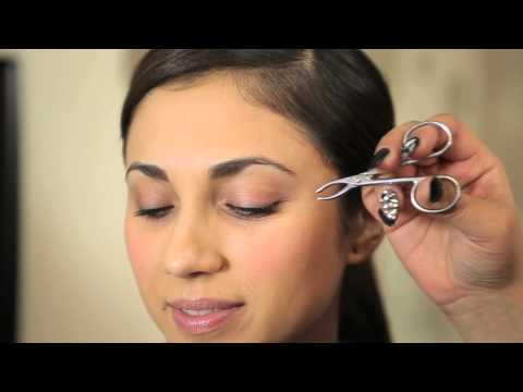 how to remove eyelash glue