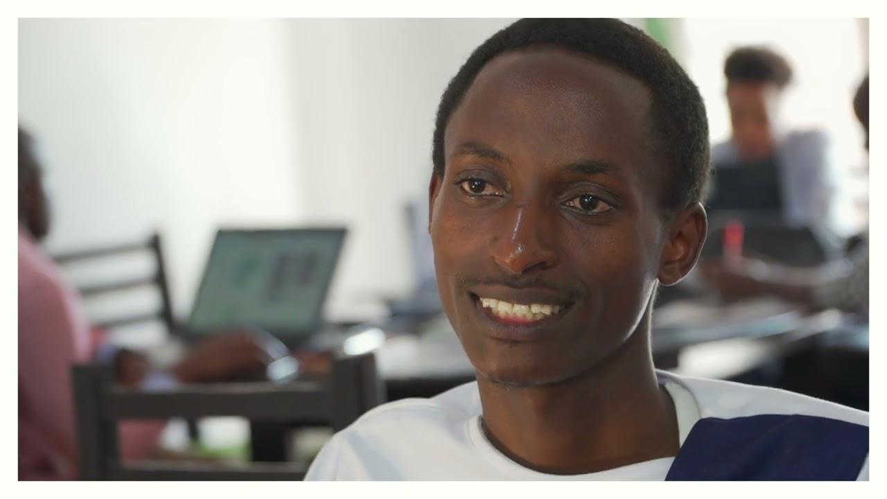 Messade de Fabrice Kaburugutu, jeune #YouthLab à l'occasion de la fête de l'unité.