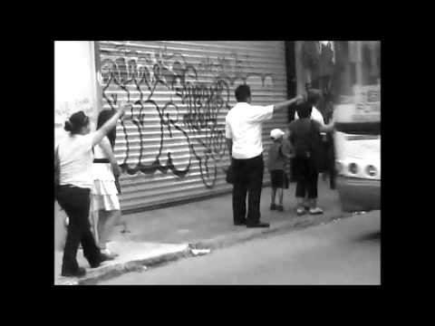THR - THR cru2 - Soldados calavera (Drugs, Zhaos, Oscar lee, Bater) Vagando por el centro de la ciudad como de costumbre.