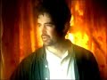 slaid cleaves.  grew up in maine.  lives in texas.  writes songs.  makes records.  travels around.  tries to be good.

slaid's new recording 