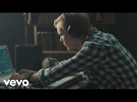 Denim & Supply by Ralph Lauren Fall 2012 Collection Lookbook | Featuring DJ Avicii Denim & Supply by Ralph Lauren Fall 2012 Collection Lookbook | Featuring DJ Avicii