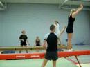 Dubbel flick flack op balk