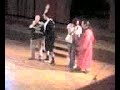 lors du concours de chant, un groupe hors-concours a fait son apparition en chantant des g�n�riques de dessins-anim�s � la sauce bisounours. d�sol� pour la mauvaise qualit�, portable oblige.