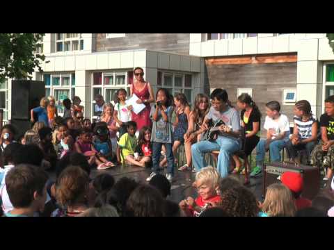 Cover by Amy of Outta Here by Esmee Denters (live)