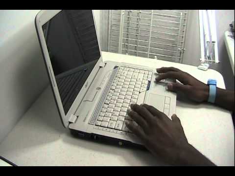 how to remove battery from acer aspire m