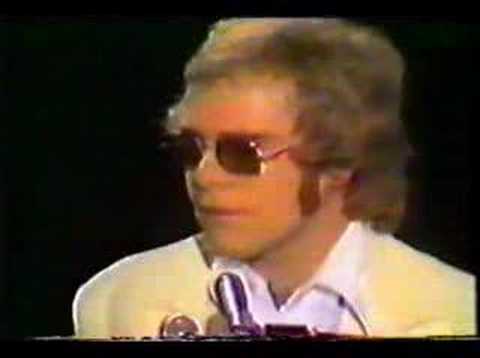 Elton John - The King Must Die