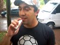 Pipo Cipolatti llendo a laburar