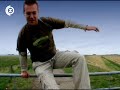 de vos is een infotainment-programma dat iedere woensdag wordt uitgezonden bij omroep zeeland. in de vos gaan joachim van maaren en mark rijk op zoek naar de vos. vinden ze 'm in 8 uur tijd en halen ze de opdrachten?