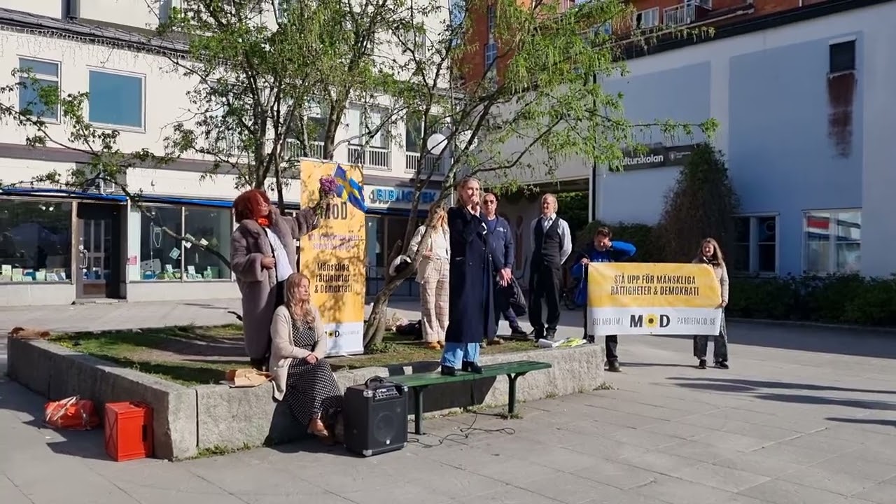 Romina Tufekcieva, MoDs torgmöte, 22 maj 2022, Bagarmossen