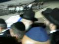 videos de Slain victims bodies from the mumbai Chabad house attack arrive in Israel | גופותיהם של נרצחי מתקפת הטרור בבית חב
