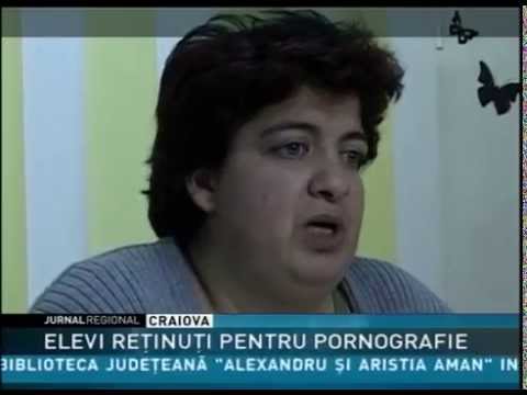 Elevi reţinuţi pentru pornografie