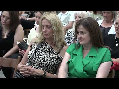 PREDSTAVLJEN ROMAN „IZMEĐU SUZA I SNOVA“, ZAVIČAJNE AUTORKE LJILJANE SKELIĆ VEMIĆ