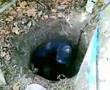 November, 30th. 2007 privy dig Video 1