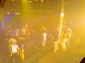 noch ein vid ausm fax! wir gr��en btw mal den ronny, unser freund im schwarzen hemd =p ich hoffe er weiss das er gemeint is ^^! achja, shorty zappelt wie sau, aber den abgang haste super hinbekommen ;p!

das ganze fand btw morgens um 4 statt, deswegen isses schon etwas leerer ^^