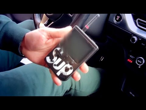 Robo de autos eléctricos mediante un Game Boy