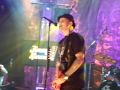 Joel Madden imitates Benji Madden
