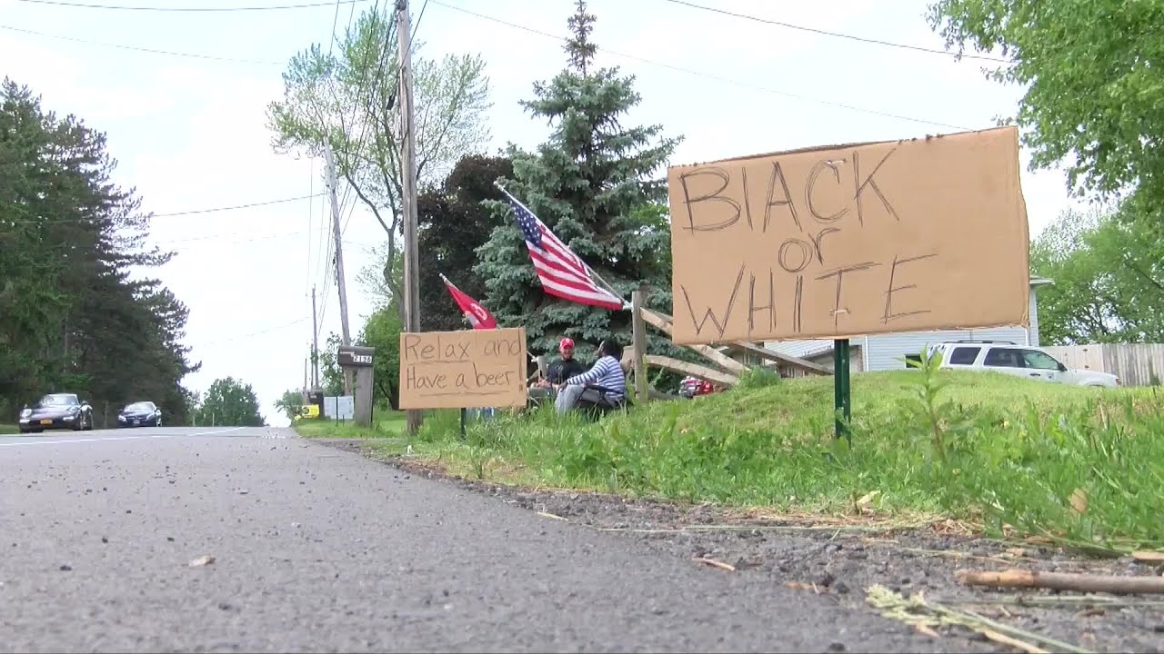 BBiTM Brad Paisley Surprises "The Beer Guys" With Zoom Call & Free