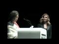 Tara Gandhi e Milly Carlucci - R Robert F. Kennedy Foundation fundraising dinner.avi