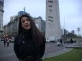 Colgados en el obelisco