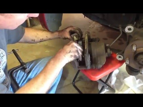 2001 Dodge Grand Caravan: How to replace front brake pads