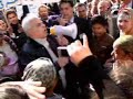 نظم حزب الوفد بالغربية تظاهرة عقب صلاة الجمعة بمسجد السيد البدوي بمدينة طنطا احتجاجاً على ارتفاع الأسعار ، وحضر الوقفة العشرات المصلين ، كما احتشدت قوات الأمن بأعداد كبيرة في ميدان السيد البدوي واغلقت كل المداخل والمخارج المؤدية الى المسجد خوفاً من خروج المظاهرة الى الشارع وانضمام المارة اليها ، ورفع المتظاهرون لافتات تندد بغلاء المعيشة كما رددو هتافات ايضاً تعبر عن مدى ضيق معيشتهم منها ( غلو السكر غلو الزيت خلونا بعنا عفش البيت ) ، (ساكتين ليه ساكتين ليه بعد الجوع هايحصل ايه ) ،( يحكى ان وان ايه سرقو بلدنا ولاد الإيه)للمزيدhttp://www.abna2masr.com/ar/index.php?option=com_content&task=view&id=394&Itemid=1