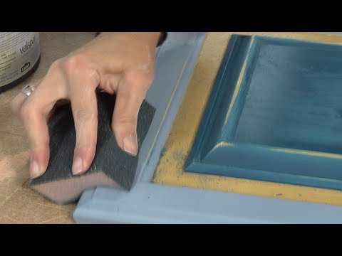 how to paint wood so it looks distressed