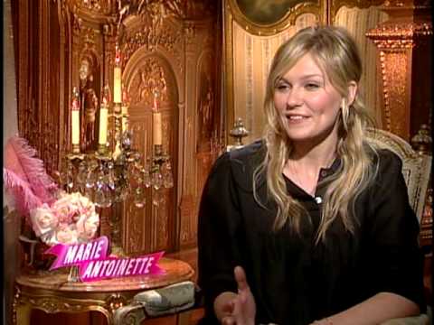 KIRSTEN DUNST ENROLLS IN VERSAILLES ...