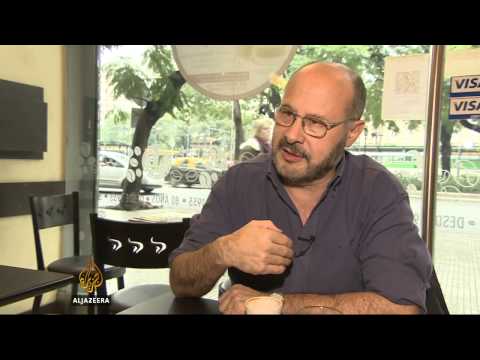 debt - Argentina was in a race against time to cut a deal by the end of Wednesday with holdout investors suing it and avert a default. Al Jazeera's Daniel Schweimler reports from Buenos Aires. Subscribe...