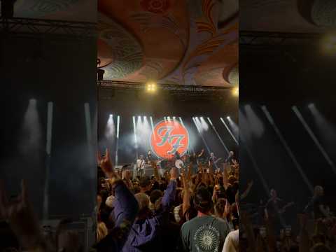 Foo Fighters Play First Show With New Drummer Ilan Rubin, Announce