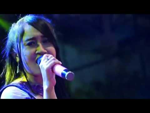 TITIP CINTAKU Nella Kharisma live show feat ICHA FEBRIANA