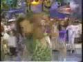 Nubeluz - Micky Gonzáles bailando Akundun (1995)