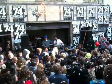 0 LEGENDARY BLOCKPARTY TORSTRASSE