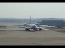 KPIT 32 Southwest 737-700 end turn off KPIT 32 Southwest 737-700 end turn off