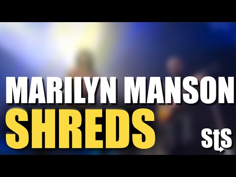 Marilyn Manson vous souhaite un Joyeux Noël !