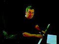 Barea fa una de les seves demostracions al piano.