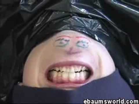 crazymonkey2007 - singing chins!
