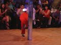 NI�O BAILANDO BOOGALU MADE IN COLOMBIA