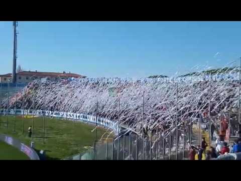 Frosinone - Pisa: Curva nord Maurizio Alberti