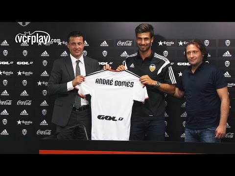 Valencia CF: Presentación oficial de André Gomes como nuevo jugador del VCF Valencia CF: Presentación oficial de André Gomes como nuevo jugador del VCF