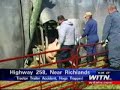 Tractor Trailer Overturns Spilling Hogs Everywhere - WITN