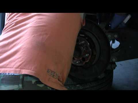 2005 Honda Odyssey wheel bearing replacement
