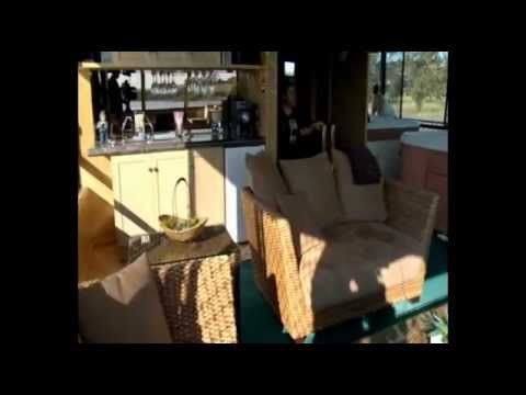 how to drive a houseboat