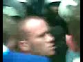 Policja atakuje w pociągu kibiców Ruchu